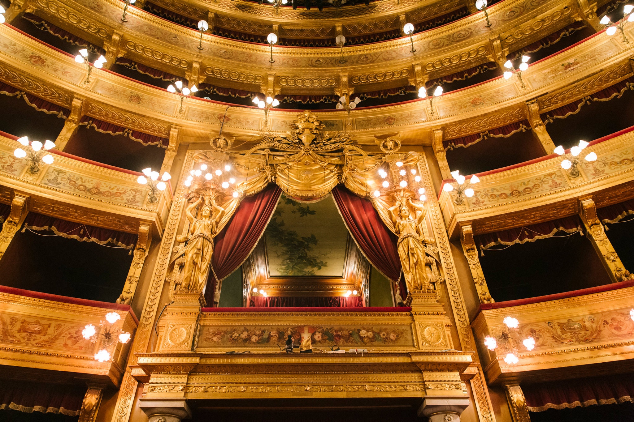 Il Teatro Massimo (foto di Gianni Cipriano)