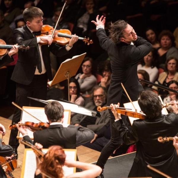 Teodor Currentzis - musicAeterna Orchestra (foto Alexandra Muravyeva)