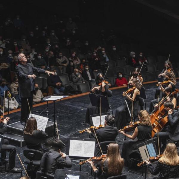 Alexander Lonquich e l'Orchestra Giovanile Italiana  (Foto Marco Borrelli)