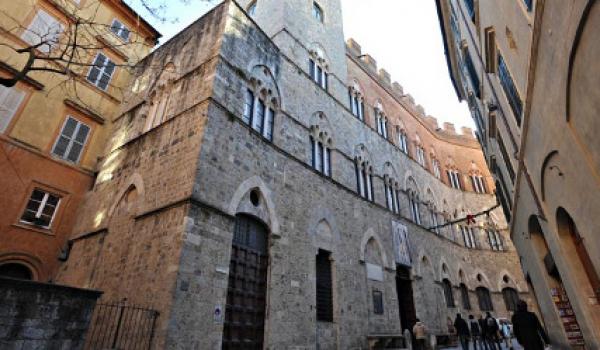 Siena, Palazzo Chigi Saracini sede dell'Accademia Musicale Chigiana