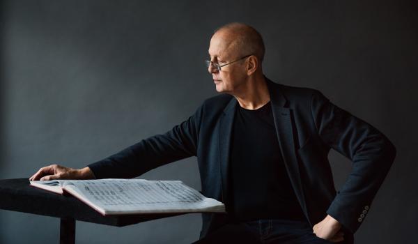 Stefan Soltesz (foto Jonas Holthaus)