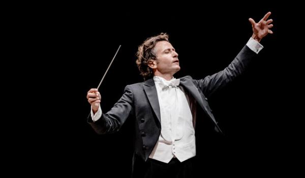 Gustavo Gimeno (Foto Marco Borggreve)