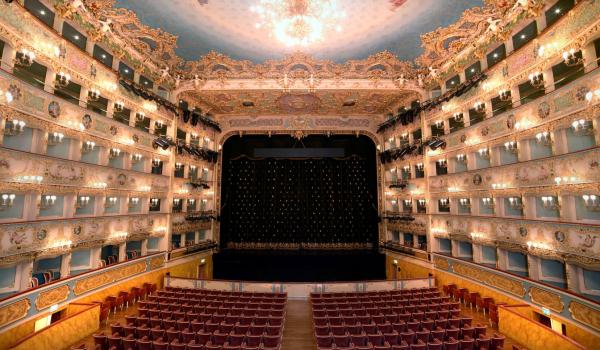 Il Teatro La Fenice Il Teatro La Fenice