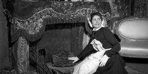 Luisa Mandelli come Annina nella Traviata scaligera del 1955
