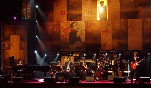 I Baustelle con il quartetto d'archi al Tenco 2008 I Baustelle con il quartetto d'archi al Tenco 2008