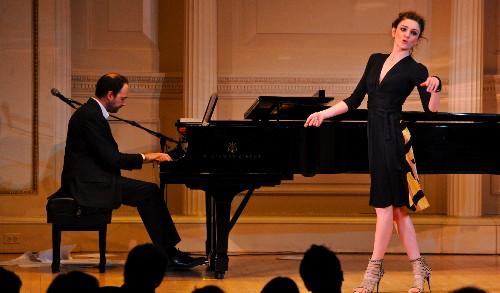Andrea Rebaudengo e Cristina Zavalloni (foto Pete Checchia | Carnegie Hall Archival)