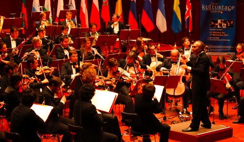 L'Orchestra Mozart diretta da Abbado alle Giornate BCE (foto Andreas Böttcher)