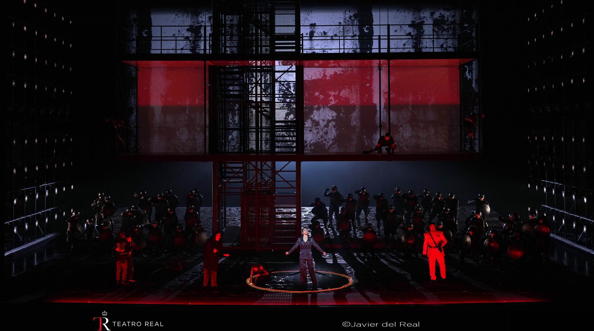 Medea (Foto Javier del Real | Teatro Real)