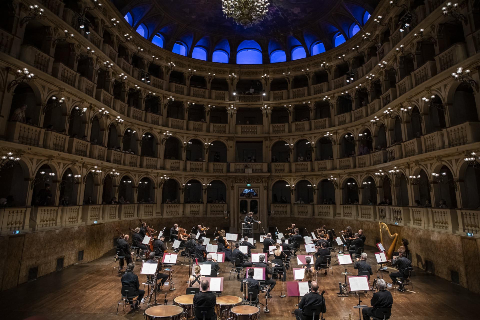 Juraj Valčuha al Teatro Comunale di Bologna foto © AndreaRanzi (Casaluci-Ranzi)