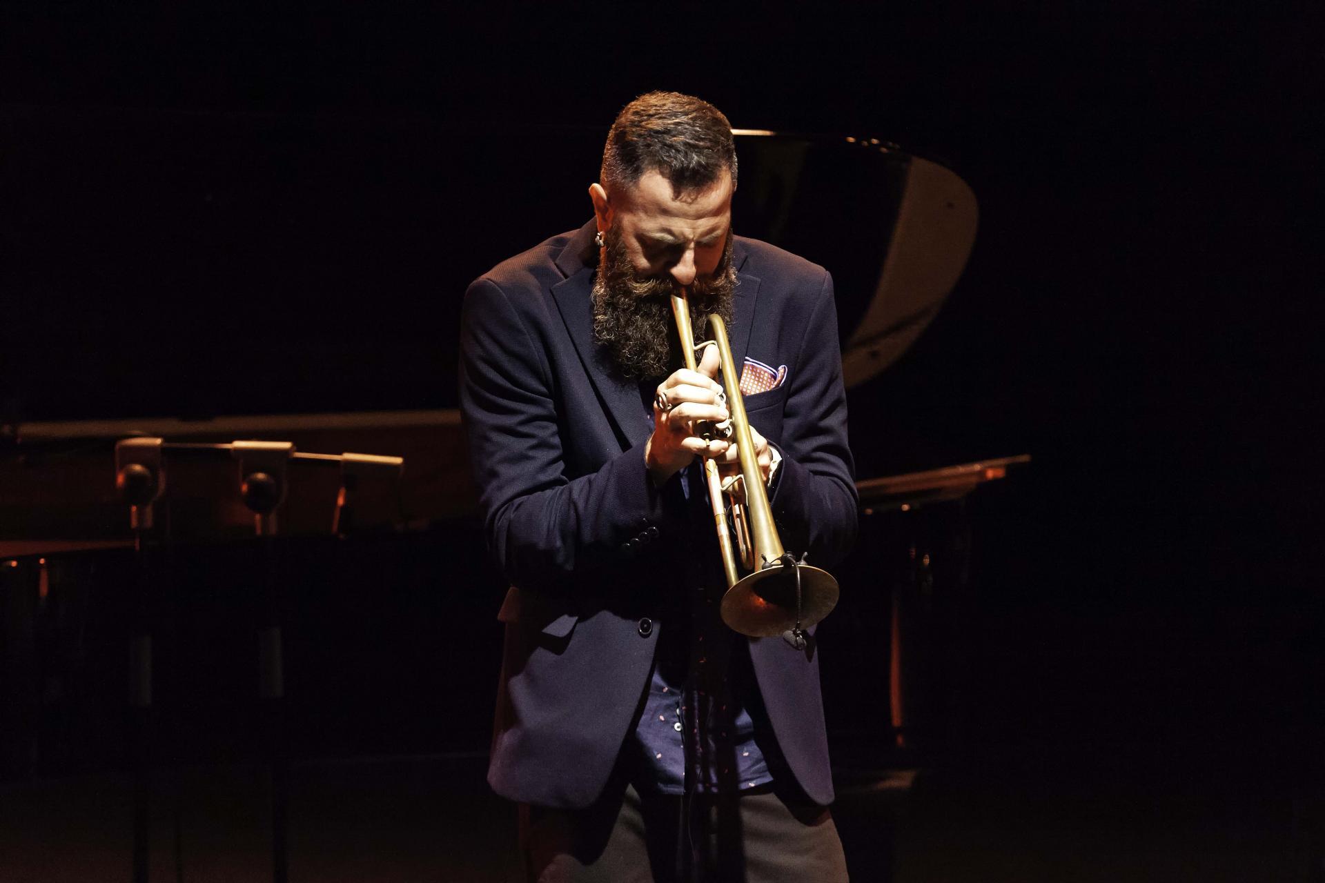 Avishai Cohen (foto di Jaime López / JAZZMADRID) Avishai Cohen