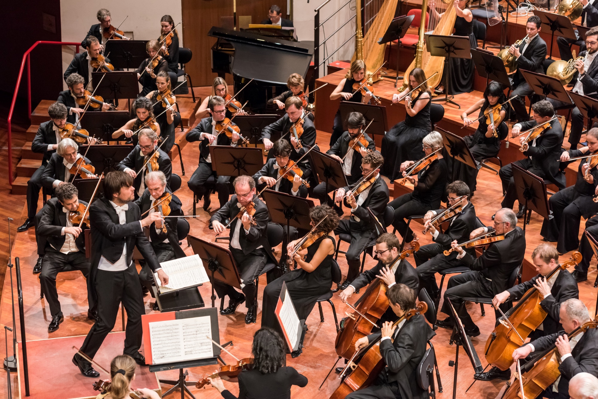 Juraj Valčuha - Orchestra Sinfonica Nazionale della Rai (foto Più Luce)