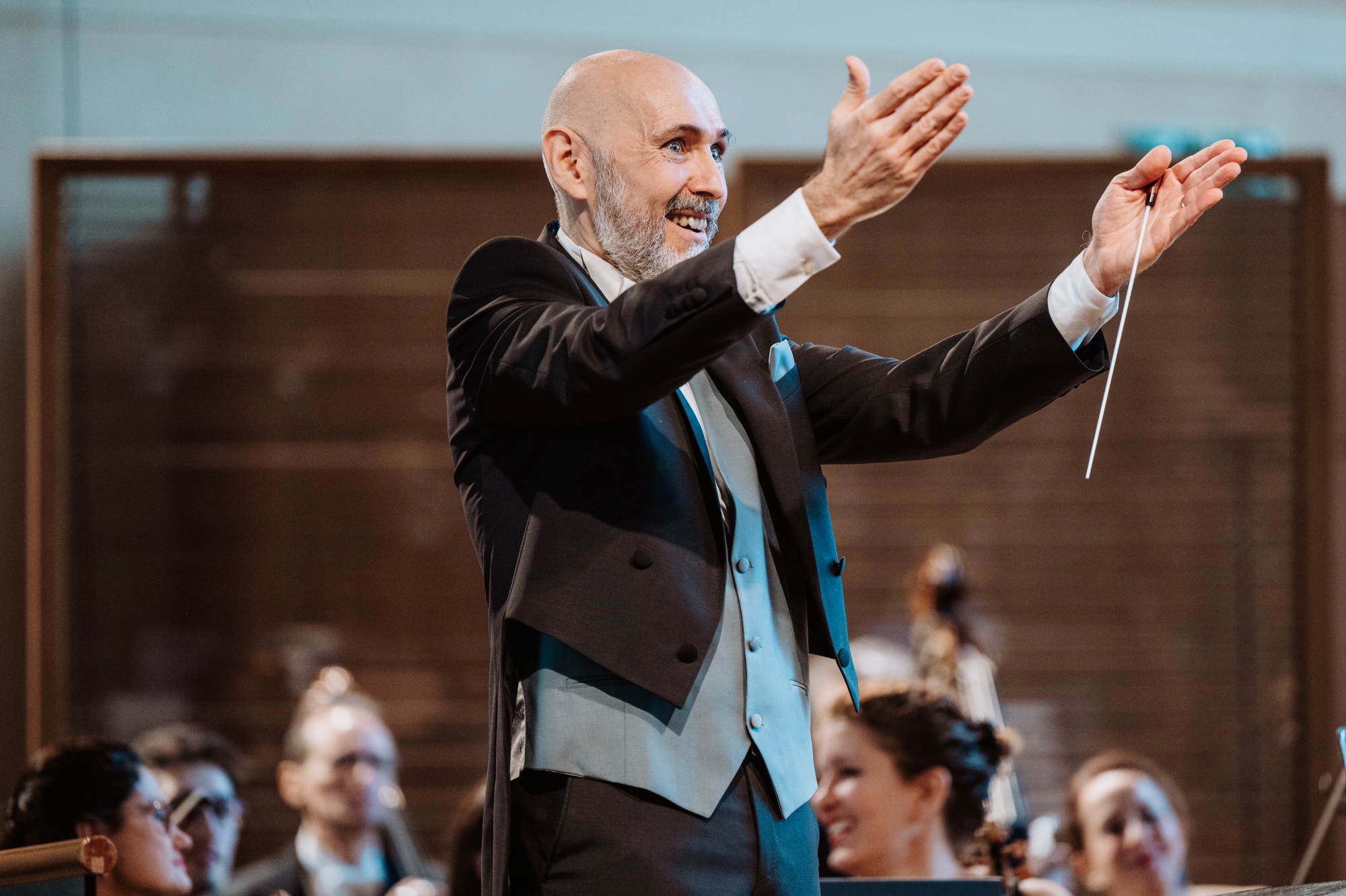 Enrico Onofri - Concerto di Capodanno 2024 - Filarmonica Arturo Toscanini (foto Luca Pezzani)