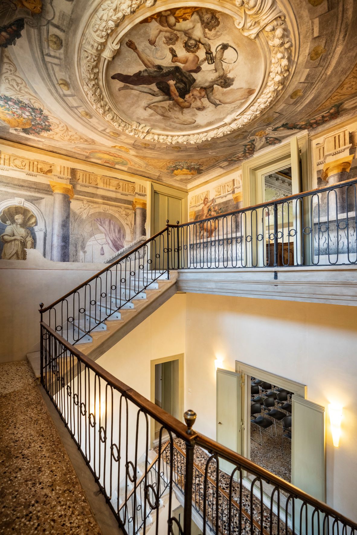 Palazzetto Bru Zane - Interno, scalone (foto Matteo De Fina)