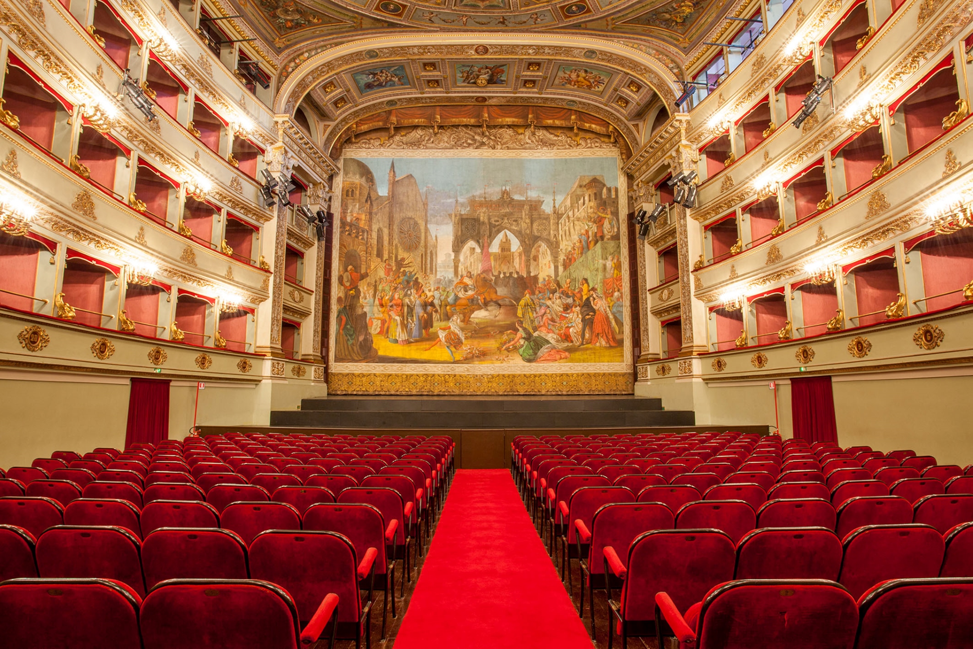 Teatro Pergolesi (foto Rosalia Filippetti)
