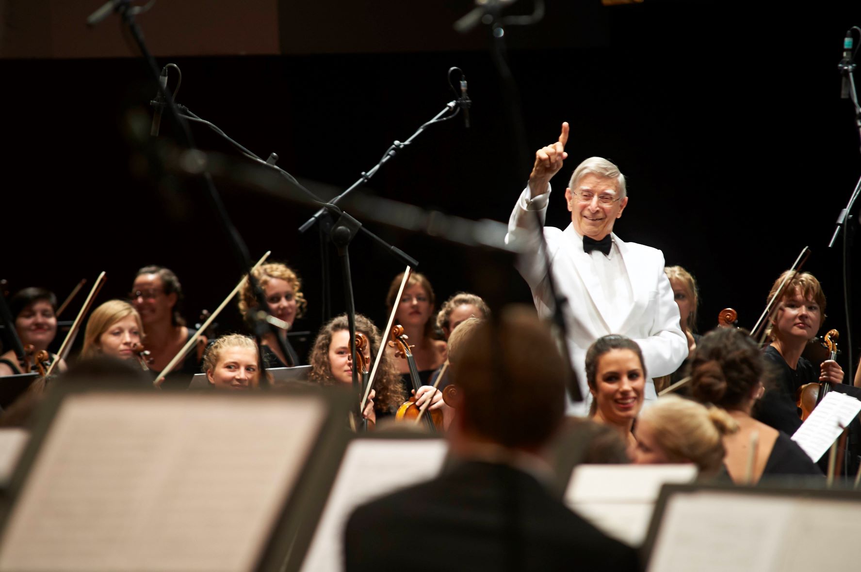 GMJO – Gustav Mahler Jugendorchester e Herbert Blomstedt (foto Bolzano Festival Bozen)