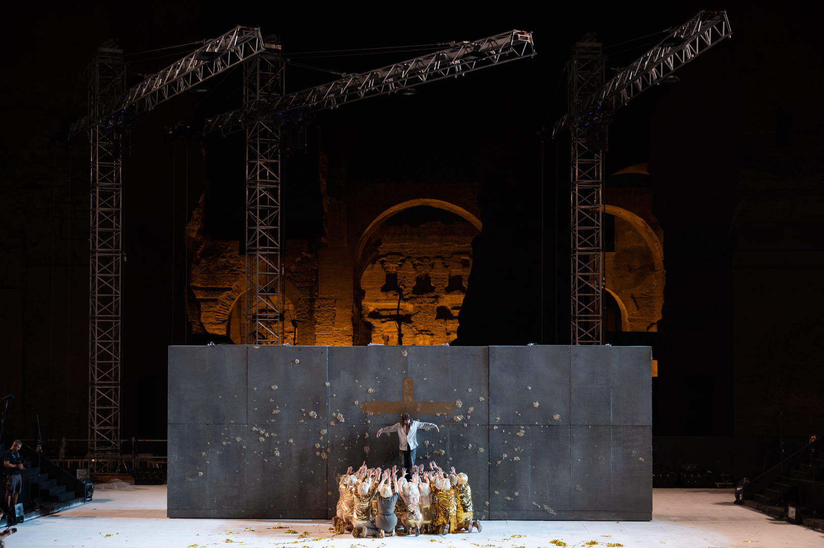 Mass - Caracalla (foto Fabrizio Sansoni - Opera di Roma)