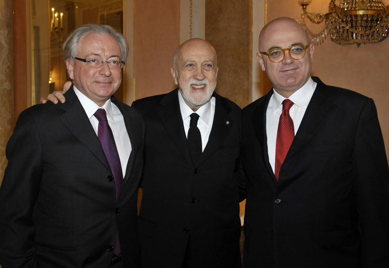 Il Sovrintendente del Teatro La Fenice Cristiano Chiarot, il regista Pier Luigi Pizzi e il Direttore artistico del Teatro La Fenice Fortunato Ortombina © Michele Crosera