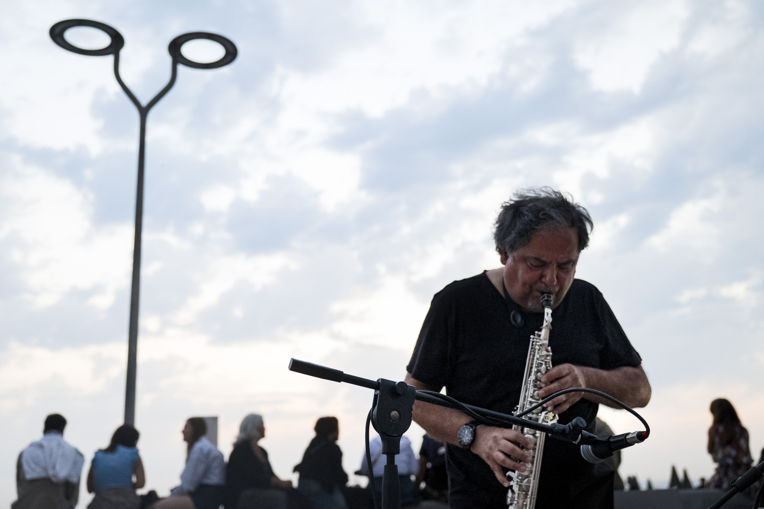 Enzo Favata all’alba (foto Andrea Rotili)