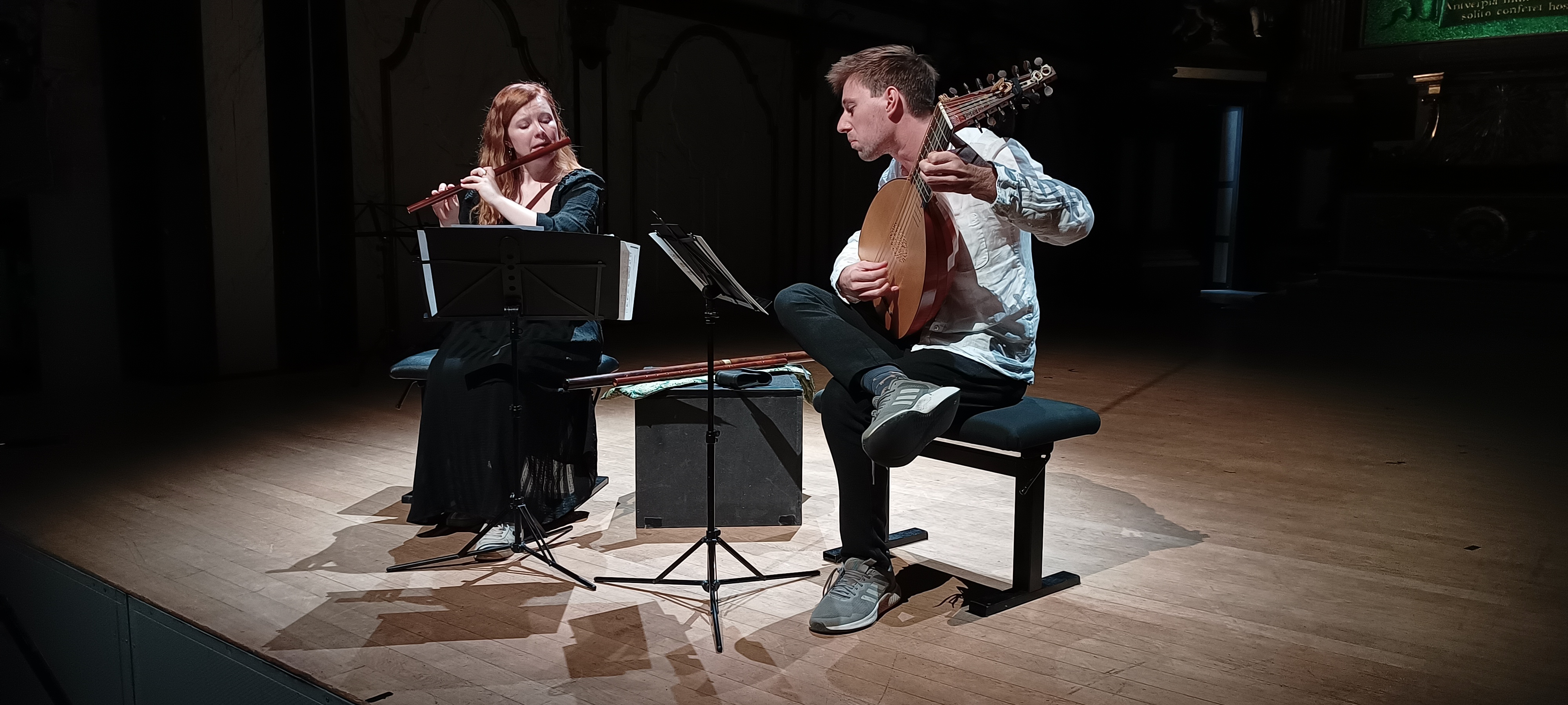 Liane Sadler e Elias Conrad durante la prova generale (foto di Paolo Scarnecchia)