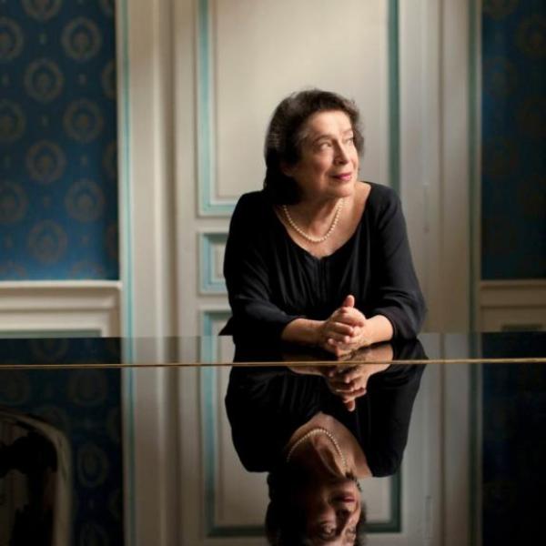 Elisabeth Leonskaja (foto Marco Borggreve)