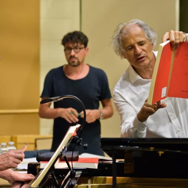 Francesco Filidei e Emilio Pomárico all'Opéra Comique (foto di Stéfan Brion)