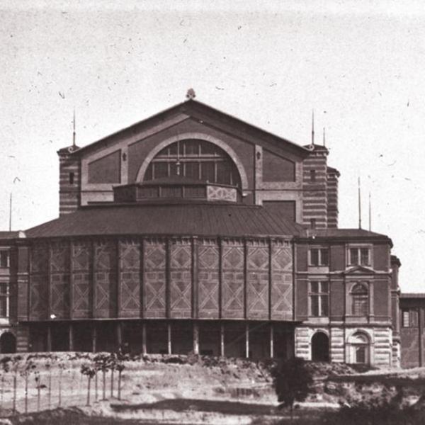 Il Festspielhaus di Bayreuth nel 1882 (RWA Nationalarchiv Bayreuth)