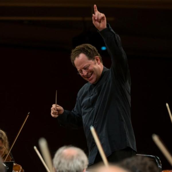 John Axelrod (foto Più Luce)