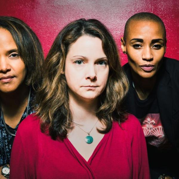 Kris Davis trio (foto Carolin Mardok)