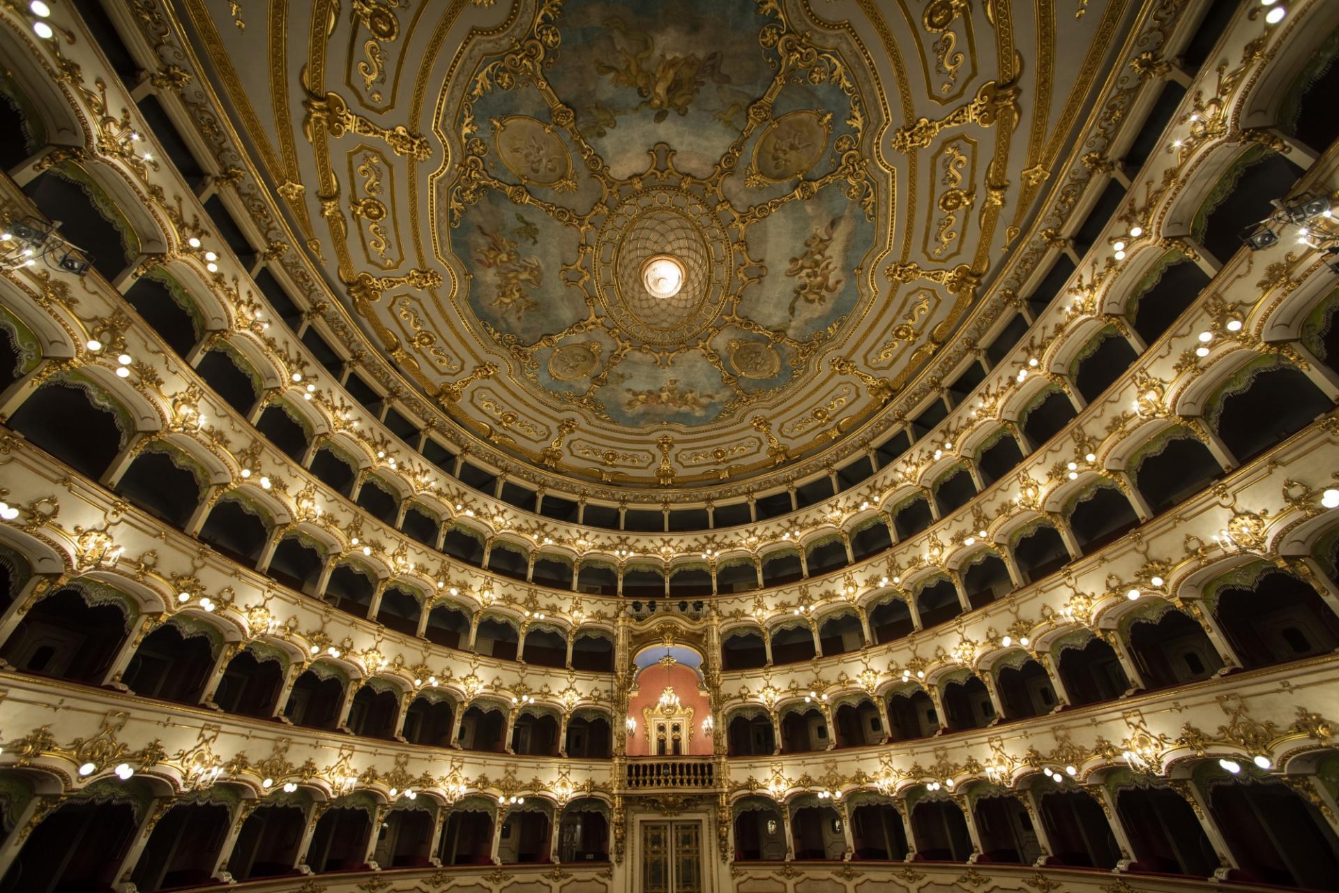 Teatro Municipale di Piacenza (foto Edoardo Fornaciari)