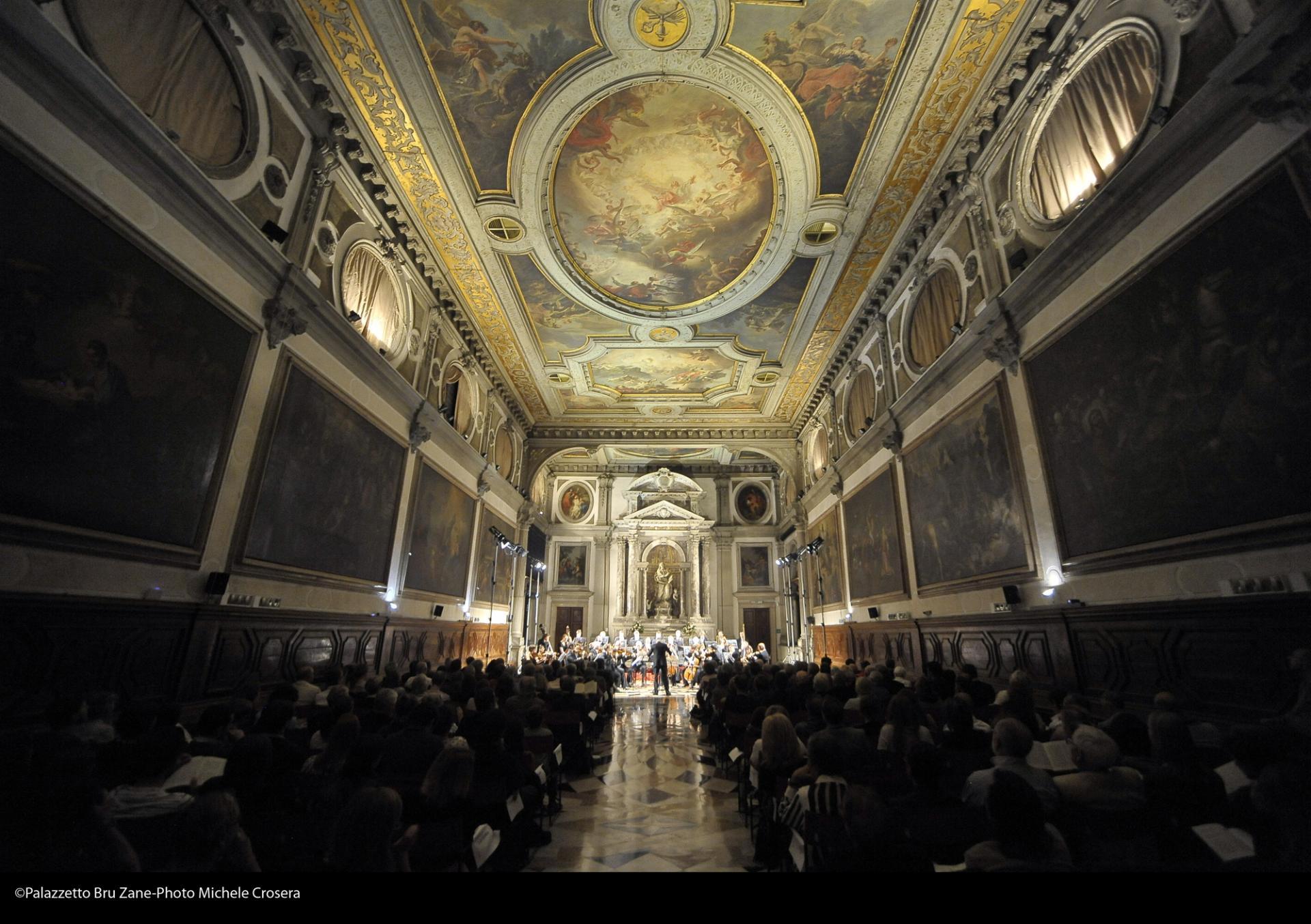 Pubblico del Bru Zane alla Scuola Grande San Giovanni Evangelista (foto Michele Crosera)