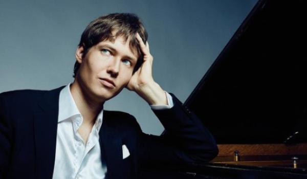 Igor Andreev vincitore del 25° Concorso Rina Sala Gallo 26° Concorso Pianistico Internazionale Rina Sala Gallo