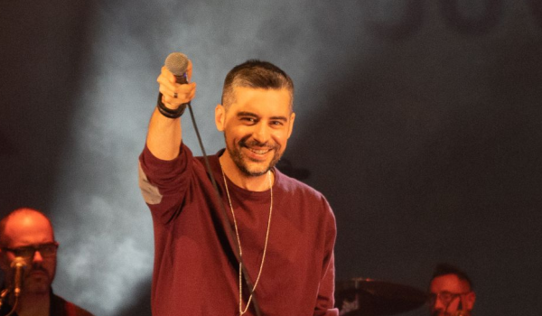 Daniele De Gregori, vincitore del Premio Pierangelo Bertoli "Nuovi Cantautori " 2021 (foto Moris Dallini) 9° Premio Pierangelo Bertoli - Sezione “Nuovi Cantautori”