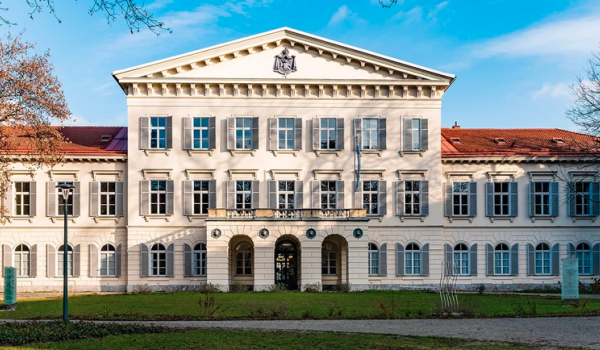 Palais Meran (foto Alexander Wenzel) KUG Kunstuniversität Graz