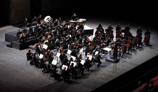 FORM-Orchestra Filarmonica Marchigiana (foto Alfredo Tabocchini) FORM-Orchestra Filarmonica Marchigiana (foto Alfredo Tabocchini)