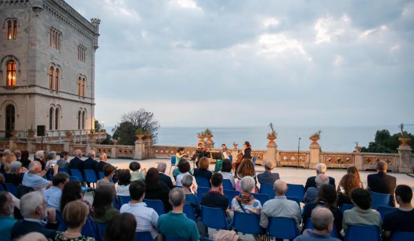 Musica con Vista 2024 - Il Quartetto Goldberg per il concerto inaugurale del Festival – Società dei Concerti di Trieste Musica con Vista 2024 - Il Quartetto Goldberg per il concerto inaugurale del Festival – Società dei Concerti di Trieste