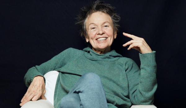 Laurie Anderson (foto Stephanie Diani)