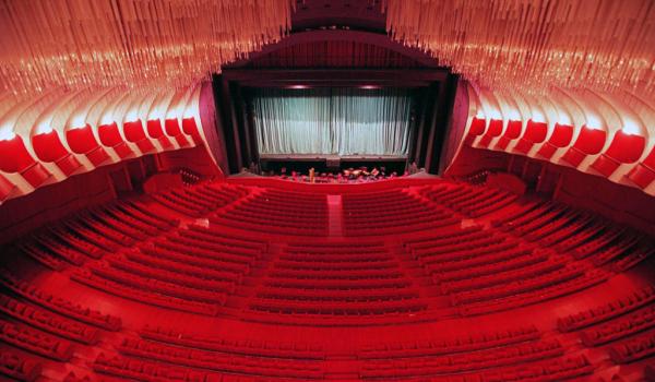 Il Teatro Regio di Torino Il Teatro Regio di Torino
