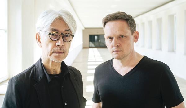  Ryuichi Sakamoto e Alva Noto