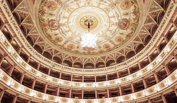 Il Teatro Nuovo di Spoleto