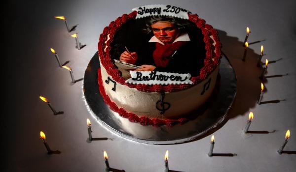 Beethoven Cake (Foto Jon Austria) Beethoven Cake (Foto Jon Austria)