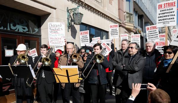 Muti e i musicisti della Chicago Symphony Orchestra "in sciopero"