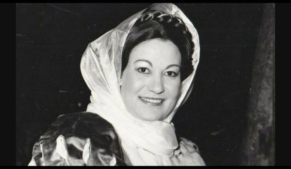 Elena Mauti Nunziata Elena Mauti Nunziata