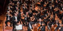 Gatti e l'Orchestra Sinfonica Nazionale della Rai (Foto Più Luce)