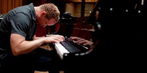 Craig Taborn (foto John Rogers)