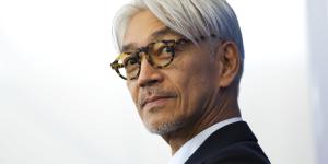  Ryuichi Sakamoto