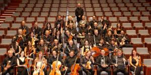 Marco Angius e l'Orchestra di Padova e del Veneto (foto Carlo Bonazza)