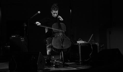 Hildur Guðnadóttir (foto j.t.) Hildur Guðnadóttir (foto j.t.)
