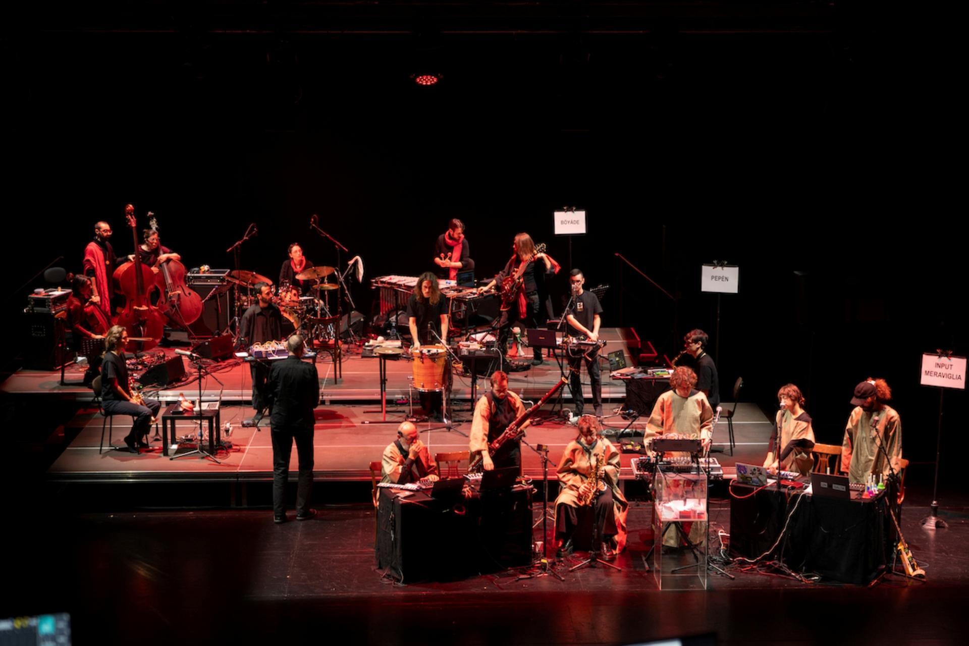 Derby Elettrico - Teatro Cavallerizza Reggio Emilia (foto Andrea Mazzoni)