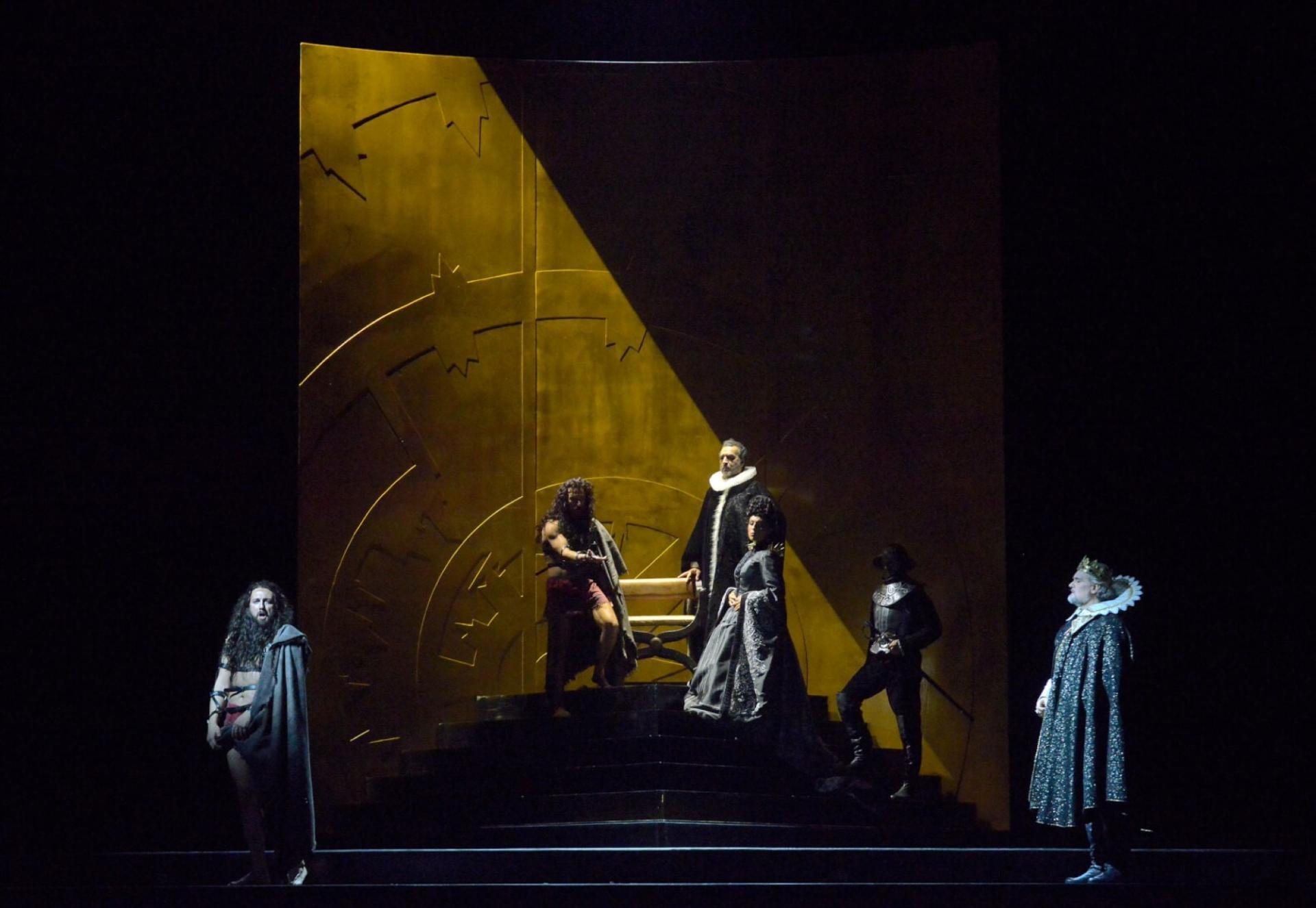La vita è sogno (foto Michele Crosera - Teatro La Fenice di Venezia) La vita è sogno (foto Michele Crosera - Teatro La Fenice di Venezia)