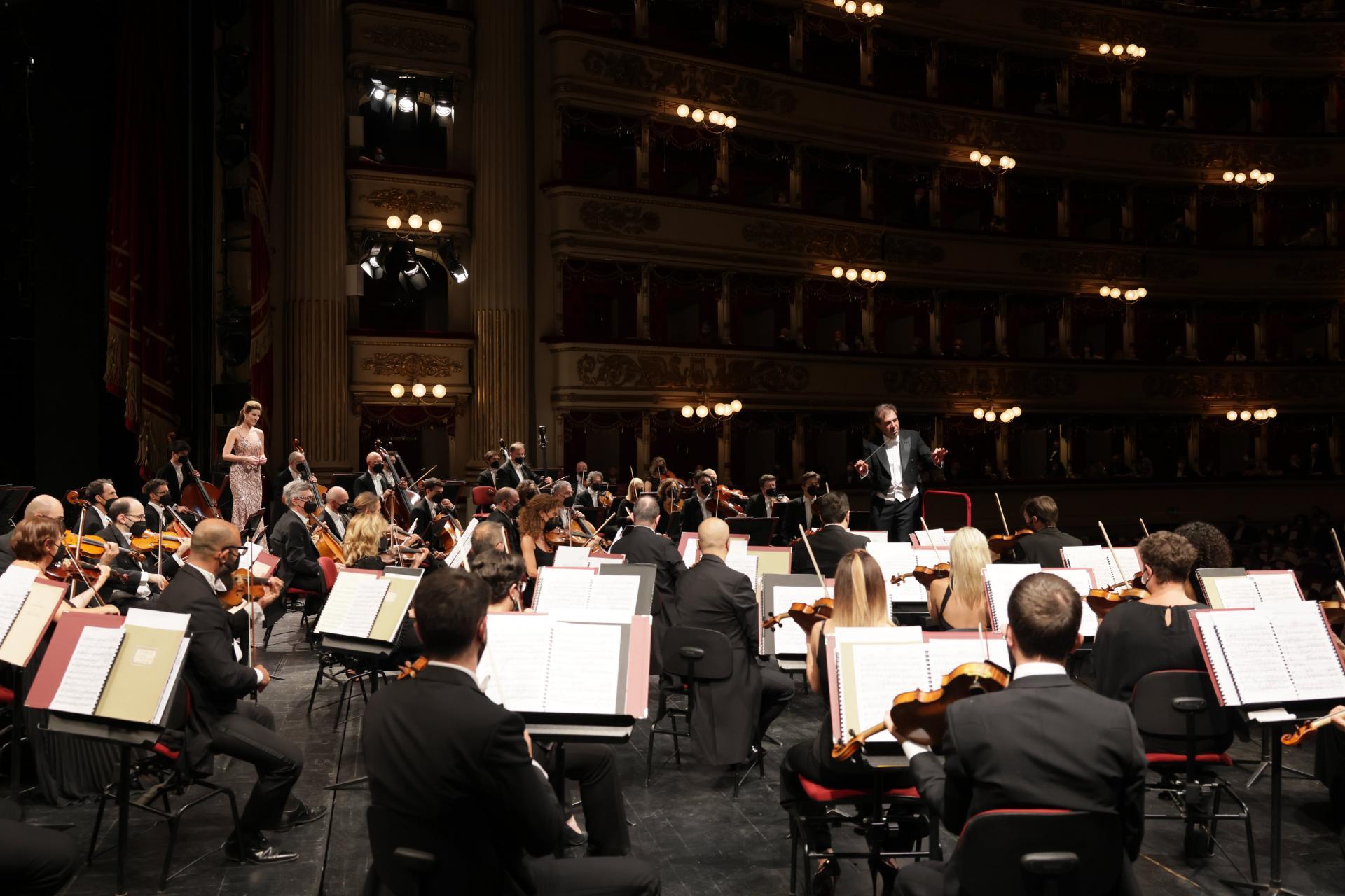 Gatti e l'Orchestra dell'Accademia Nazionale di Santa Cecilia (Foto Brescia e Amisano)